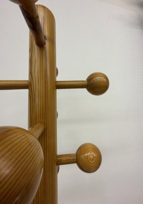 Mid-Century Pine Coat Rack, 1970s-BGP-1719570