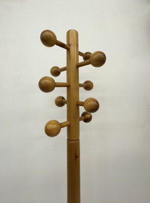 Mid-Century Pine Coat Rack, 1970s-BGP-1719570