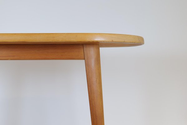 Mid-Century Pine Coffee Table by Carl Malmsten, Sweden, 1940s-UYK-997344