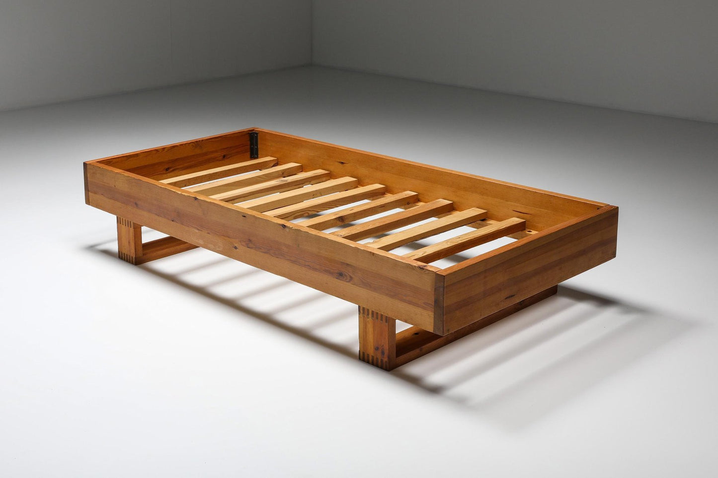 Mid-Century Pine Daybed by Ate Van Apeldoorn