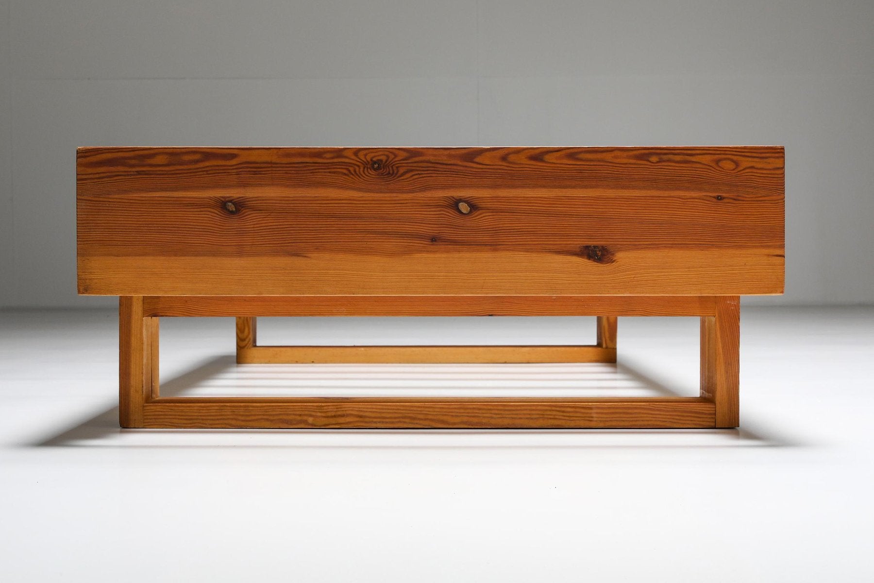 Mid-Century Pine Daybed by Ate Van Apeldoorn