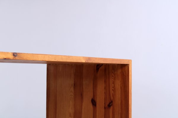 Mid-Century Pine Desk attributed to Ate Van Apeldoorn for Houtwerk Hattem, 1960s-XT-1417461