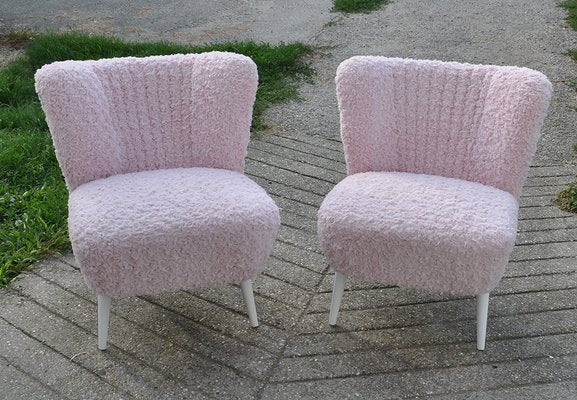 Mid-Century Pink Faux Fur Lounge Chair, 1960s-OXJ-628008