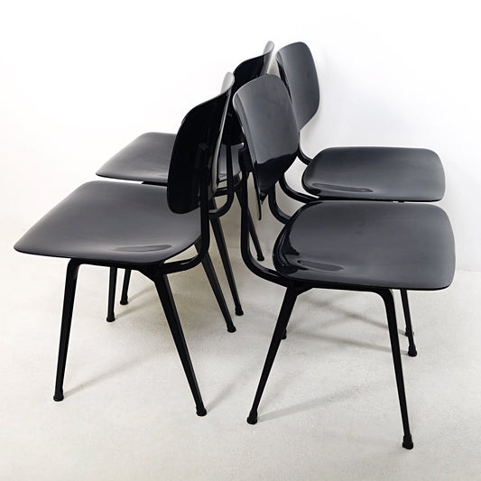 Mid-Century Revolt Chairs by Friso Kramer for Ahrend De Cirkel, Set of 4