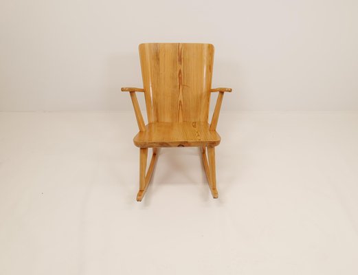 Mid-Century Rocking Chair in Pine from Göran Malmvall, Sweden, 1940s-UYK-1030217