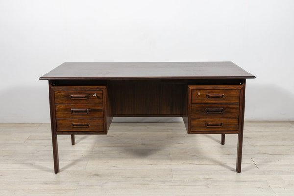 Mid-Century Rosewood Desk by Willy Sigh for H. Sigh & Søn, 1960s-NIT-1292135