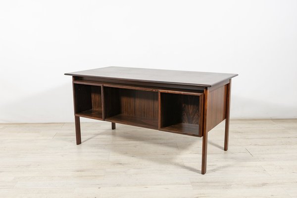 Mid-Century Rosewood Desk by Willy Sigh for H. Sigh & Søn, 1960s-NIT-1292135