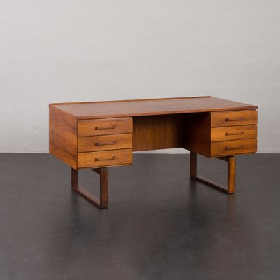 Mid-Century Rosewood Freestanding Desk by Torben Valeur & Henning Jensen for Dyrlund, 1960s-UE-1786522