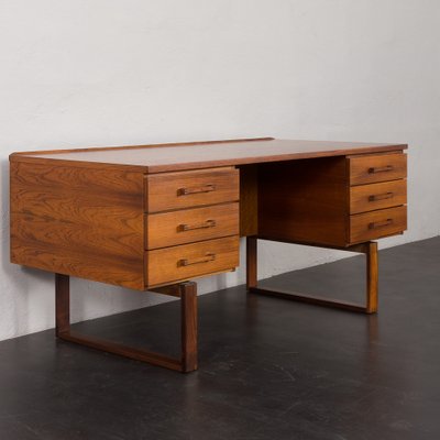 Mid-Century Rosewood Freestanding Desk by Torben Valeur & Henning Jensen for Dyrlund, 1960s-UE-1786522