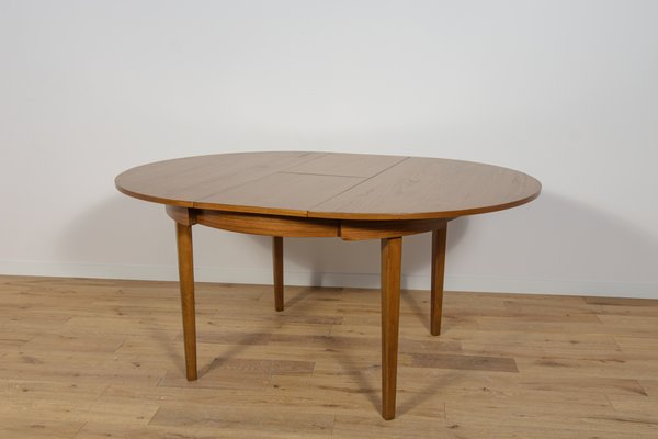 Mid-Century Round Extendable Dining Table and Chairs from McIntosh, 1960s, Set of 5-NIT-2034701