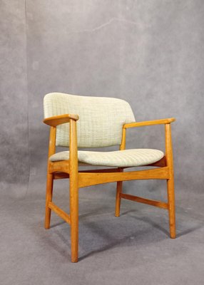 Mid-Century Scandinavian Armchair by Ejnar Larsen & Aksel Bender for Fritz Hansen, 1960s-EYI-1729608