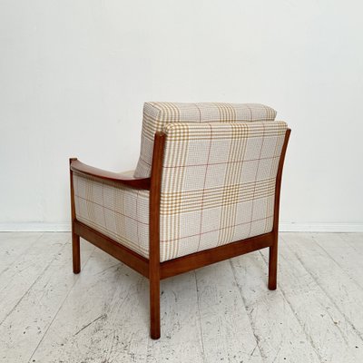 Mid-Century Scandinavian Armchair in Cherry Wood and Checked Fabric, 1960s-FB-1783639