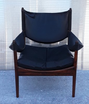 Mid-Century Scandinavian Armchair with Rosewood Frame and Black Leather, 1960s-HOI-1235732