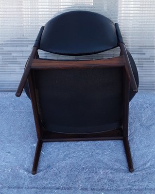 Mid-Century Scandinavian Armchair with Rosewood Frame and Black Leather, 1960s-HOI-1235732