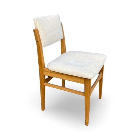 Mid Century Scandinavian Design Fully Restored In Off-White Fabric Dining Chairs, Set of 4