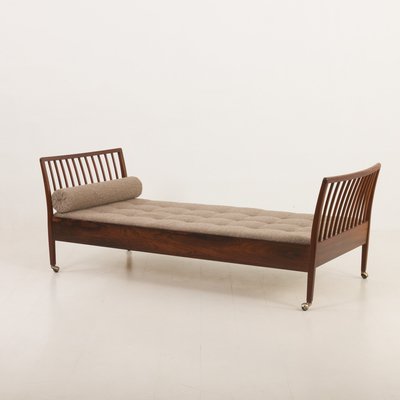 Mid-Century Scandinavian Modern Daybed in Rosewood and Boucle Fabric, Denmark, 1960s-UE-2034899