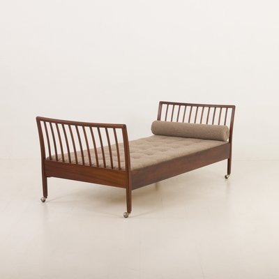 Mid-Century Scandinavian Modern Daybed in Rosewood and Boucle Fabric, Denmark, 1960s-UE-2034899