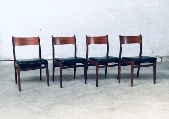 Mid-Century Scandinavian Modern Teak Dining Chairs, Set of 4-RQV-1078217