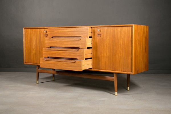 Mid-Century Scandinavian Teak Sideboard from Sven Andersen-WZF-1805371