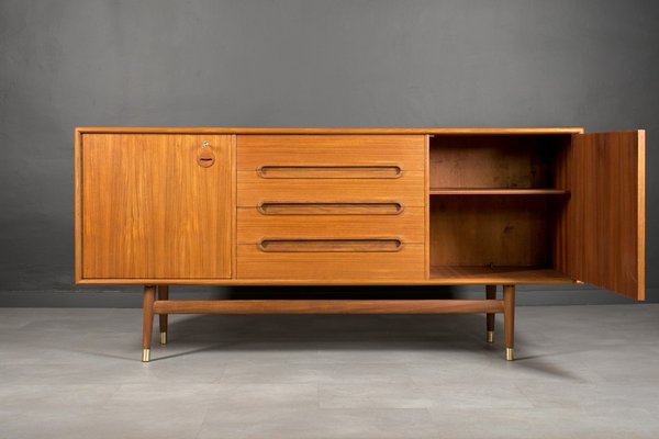 Mid-Century Scandinavian Teak Sideboard from Sven Andersen-WZF-1805371