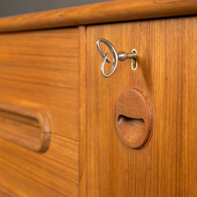 Mid-Century Scandinavian Teak Sideboard from Sven Andersen-WZF-1805371