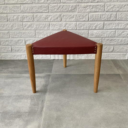 Mid-Century Scandinavian Triangular Stool in Oak and Leather, Sweden, 1960s