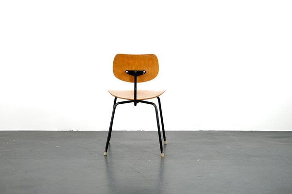 Mid-Century SE68 Side Chair with Black Base by Egon Eiermann for Wilde+Spieth-CIP-980447