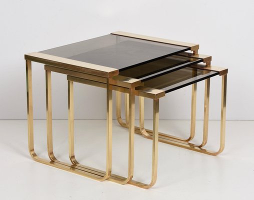 Mid-Century Solid Brass and Smoked Glass Interlocking Side Tables, 1970s, Set of 3-JDR-1125927