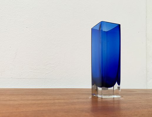 Mid-Century Swedish Glass Block Vase from Aseda Sweden, 1960s-UAH-1362282