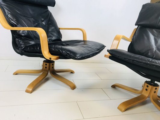 Mid-Century Swedish Leather Swivel Chairs, 1970s, Set of 2-WQJ-777981