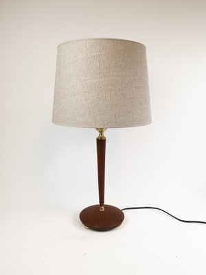 Mid-Century Swedish Teak and Brass Table Lamp from Göteborgs Armaturhandverk, 1950s-UYK-654149