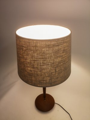 Mid-Century Swedish Teak and Brass Table Lamp from Göteborgs Armaturhandverk, 1950s-UYK-654149