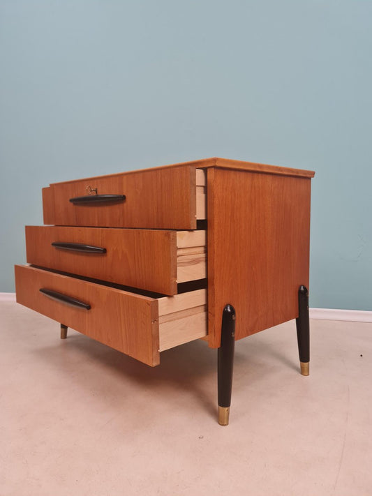 Mid-Century Swedish Teak Chest of Drawers from Bröderna Gustafssons, 1960s