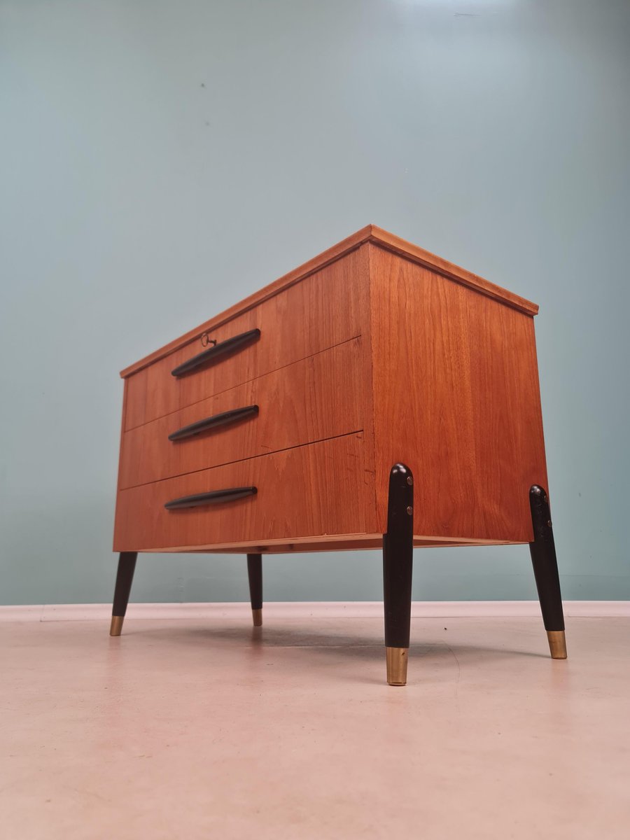 Mid-Century Swedish Teak Chest of Drawers from Bröderna Gustafssons, 1960s