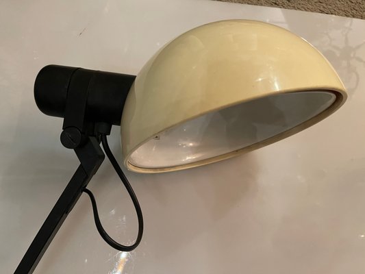 Mid-Century Table Lamp from Guzzini-JJC-942220