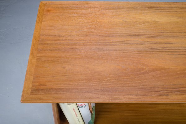 Mid-Century Teak Desk by Gunnar Nielsen for Tibergaard, Denmark, 1960s-ZZH-1093442