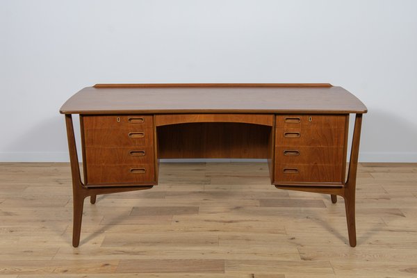 Mid-Century Teak Desk by Svend Åge Madsen for H. P. Hansen, 1960s-NIT-1797250