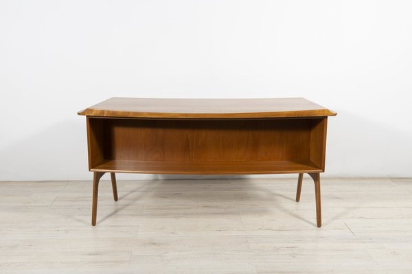 Mid-Century Teak Desk by Svend Åge Madsen for H.P. Hansen, 1960s.-NIT-1292137