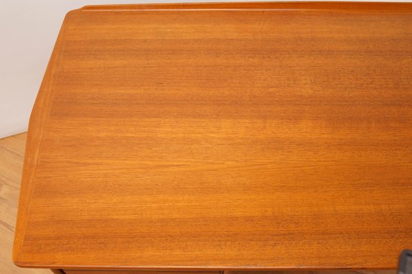 Mid-Century Teak Desk by Svend Åge Madsen for Sigurd Hansen-KIJ-717142