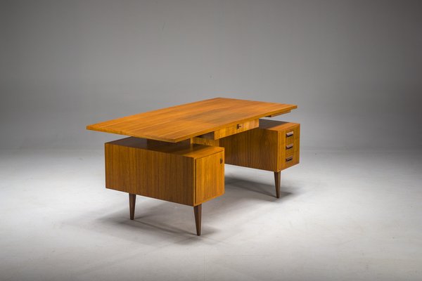 Mid-Century Teak Desk, Joseph Bachleitne for Deve, Deutschland, 1970s-ZZH-2041414