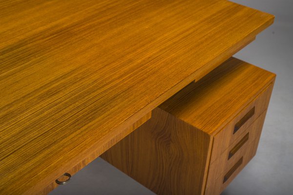 Mid-Century Teak Desk, Joseph Bachleitne for Deve, Deutschland, 1970s-ZZH-2041414