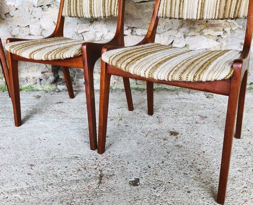 Mid-Century Teak Dining Chairs from R. Huber & Co, Set of 4-OJT-849594