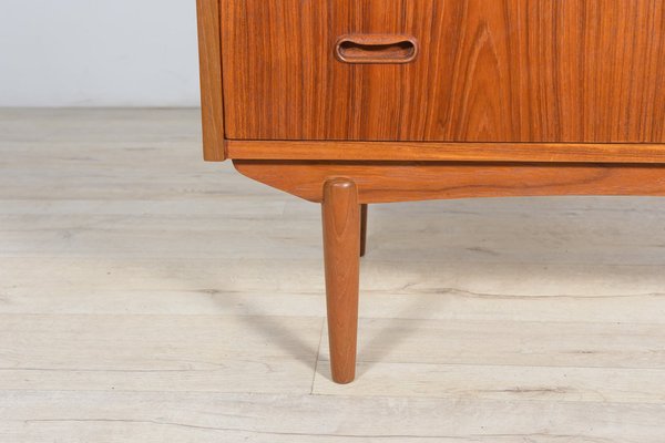 Mid-Century Teak Dresser With Dressing Table, 1960s-NIT-1309896