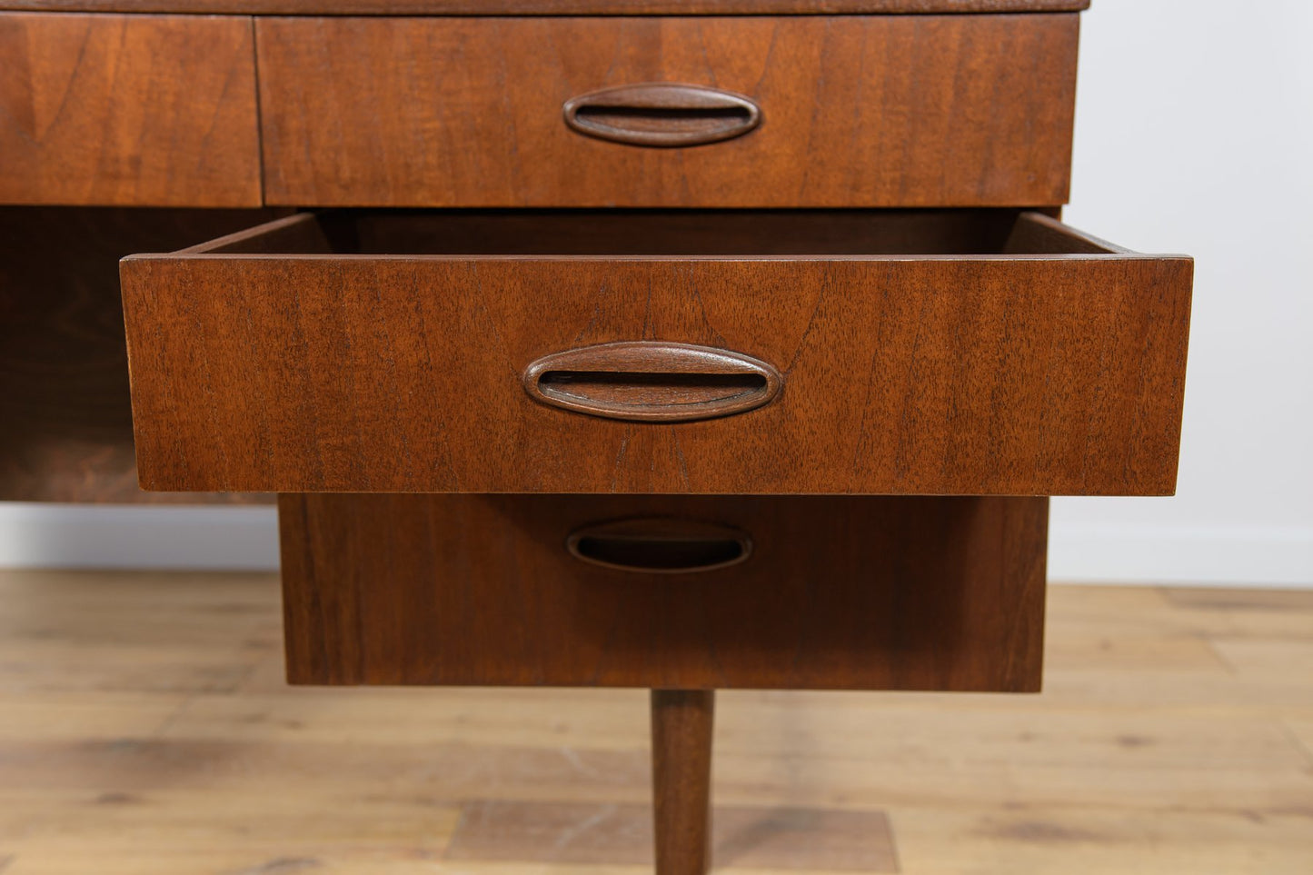 Mid-Century Teak Dressing Table, United Knigdom, 1960s