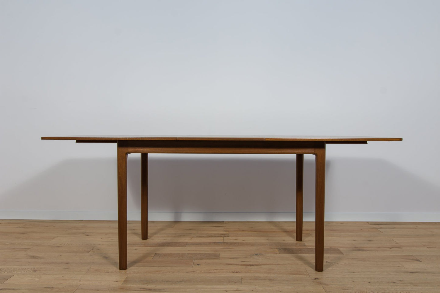 Mid-Century Teak Extendable Dining Table from McIntosh, United Knigdom, 1960s