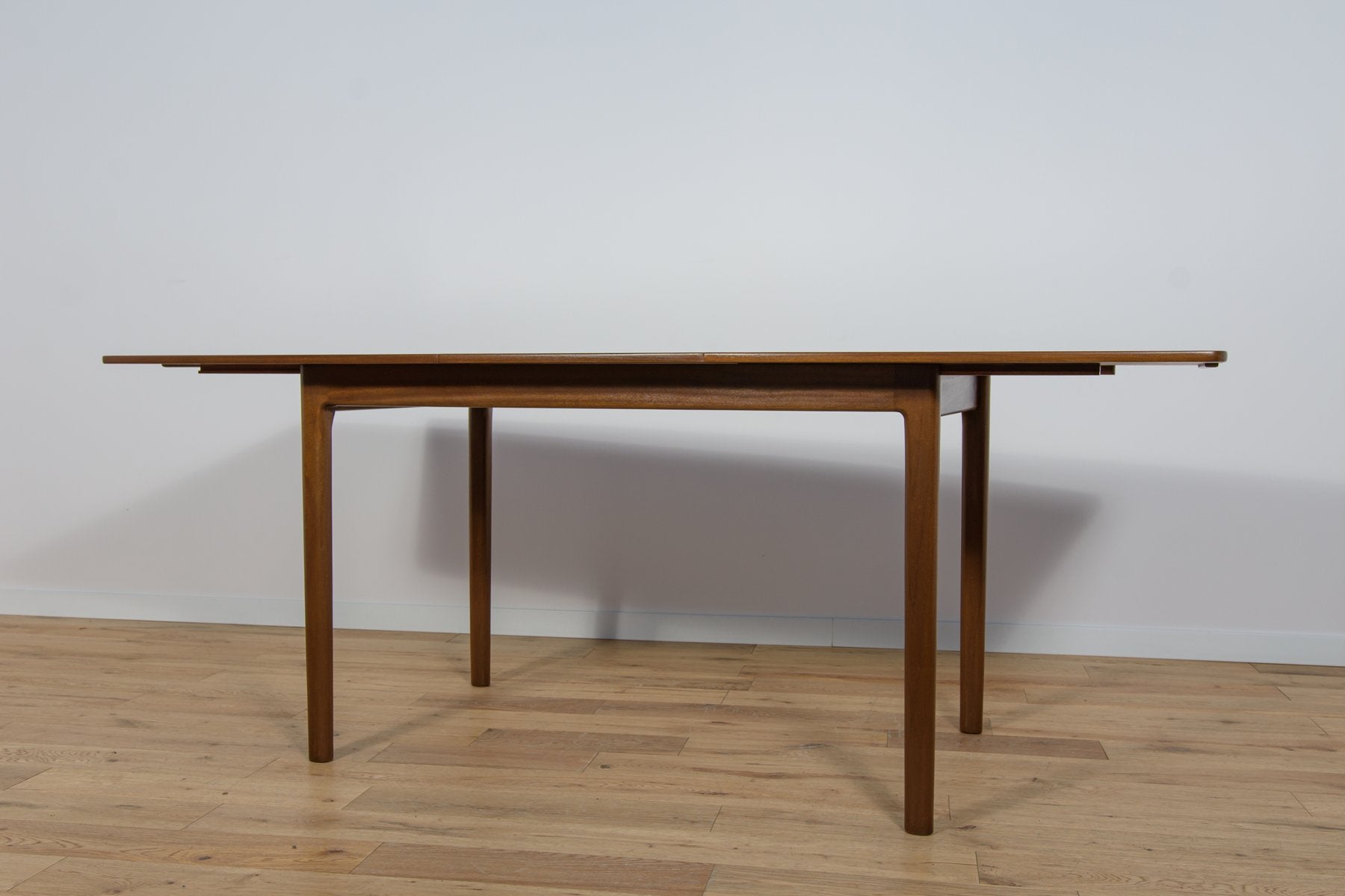 Mid-Century Teak Extendable Dining Table from McIntosh, United Knigdom, 1960s