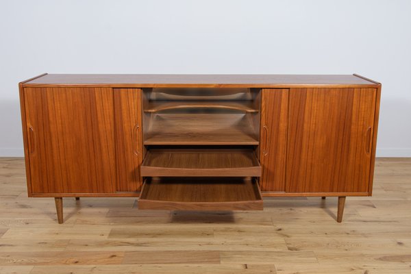 Mid-Century Teak Sideboard by Borge Seindal for Westergaard Mobbel Forgip, 1960s-NIT-1557130