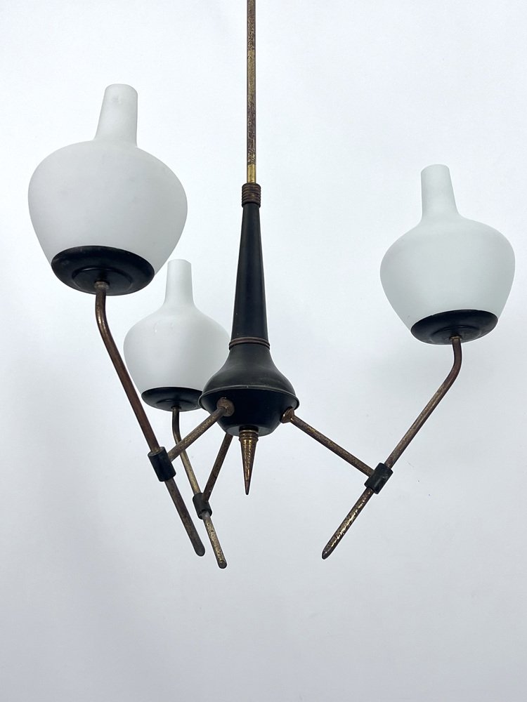 Mid-Century Three-Arm Chandelier in the style of Stilnovo, Italy, 1950s