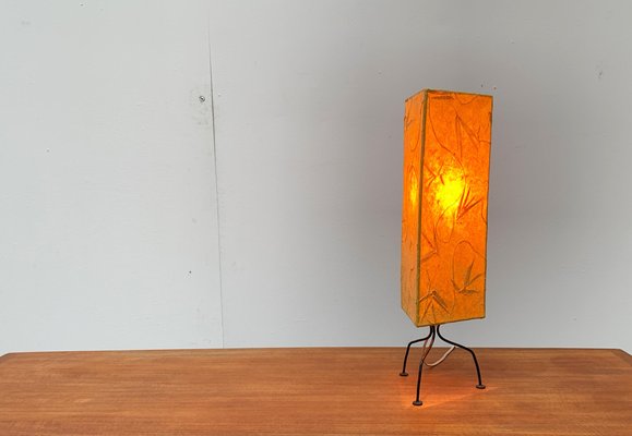 Mid-Century Tripod Paper Table Lamp-UAH-947869