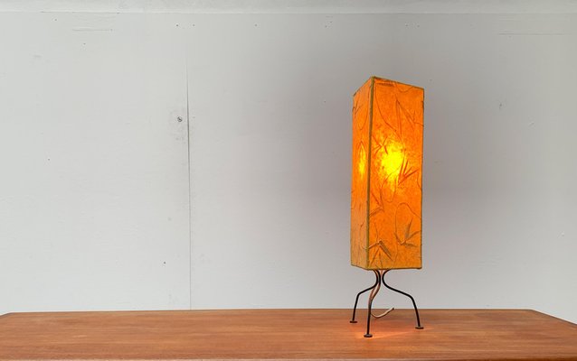 Mid-Century Tripod Paper Table Lamp-UAH-947869